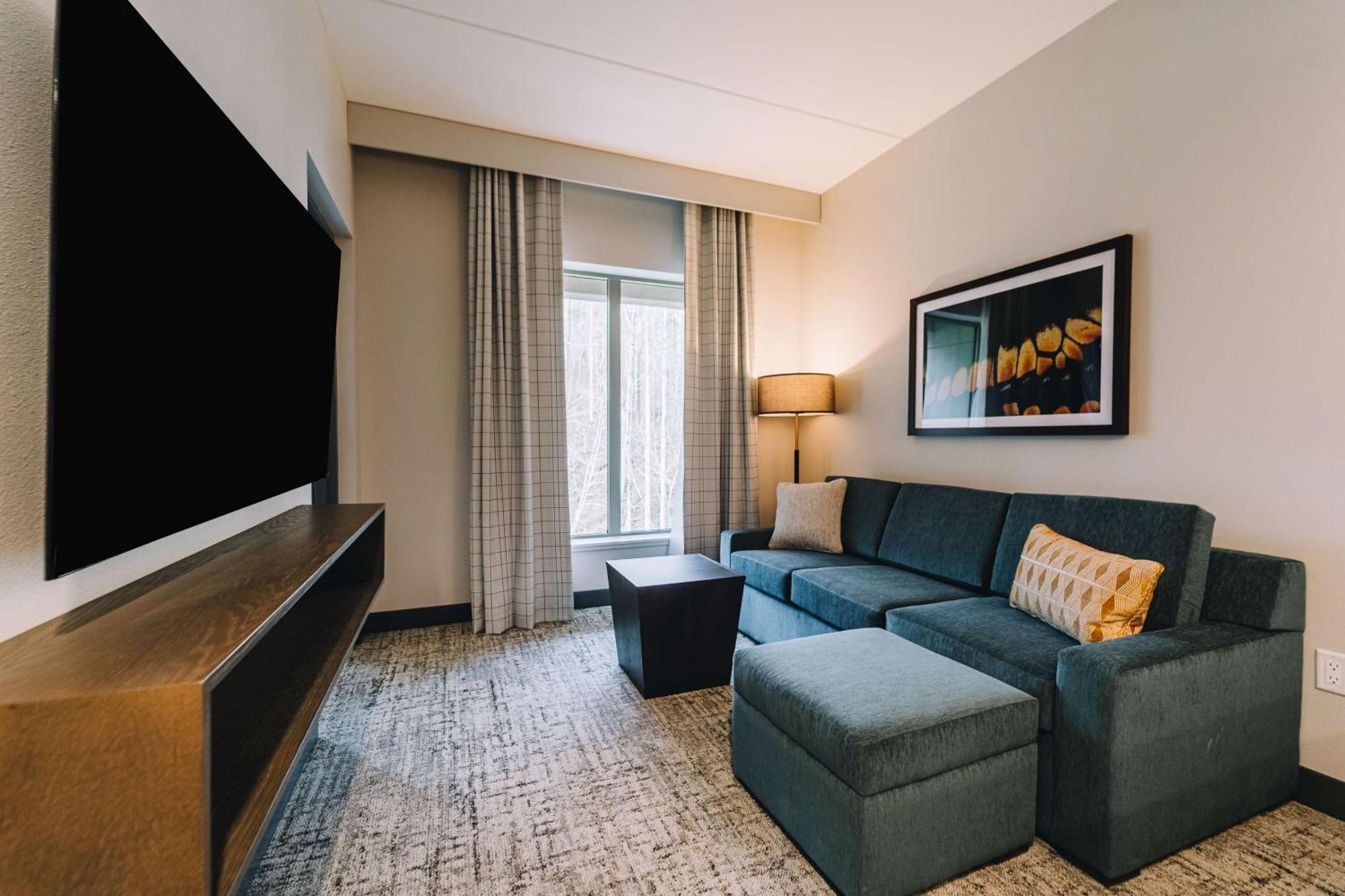 Embassy Suites By Hilton Gatlinburg Resort Esterno foto
