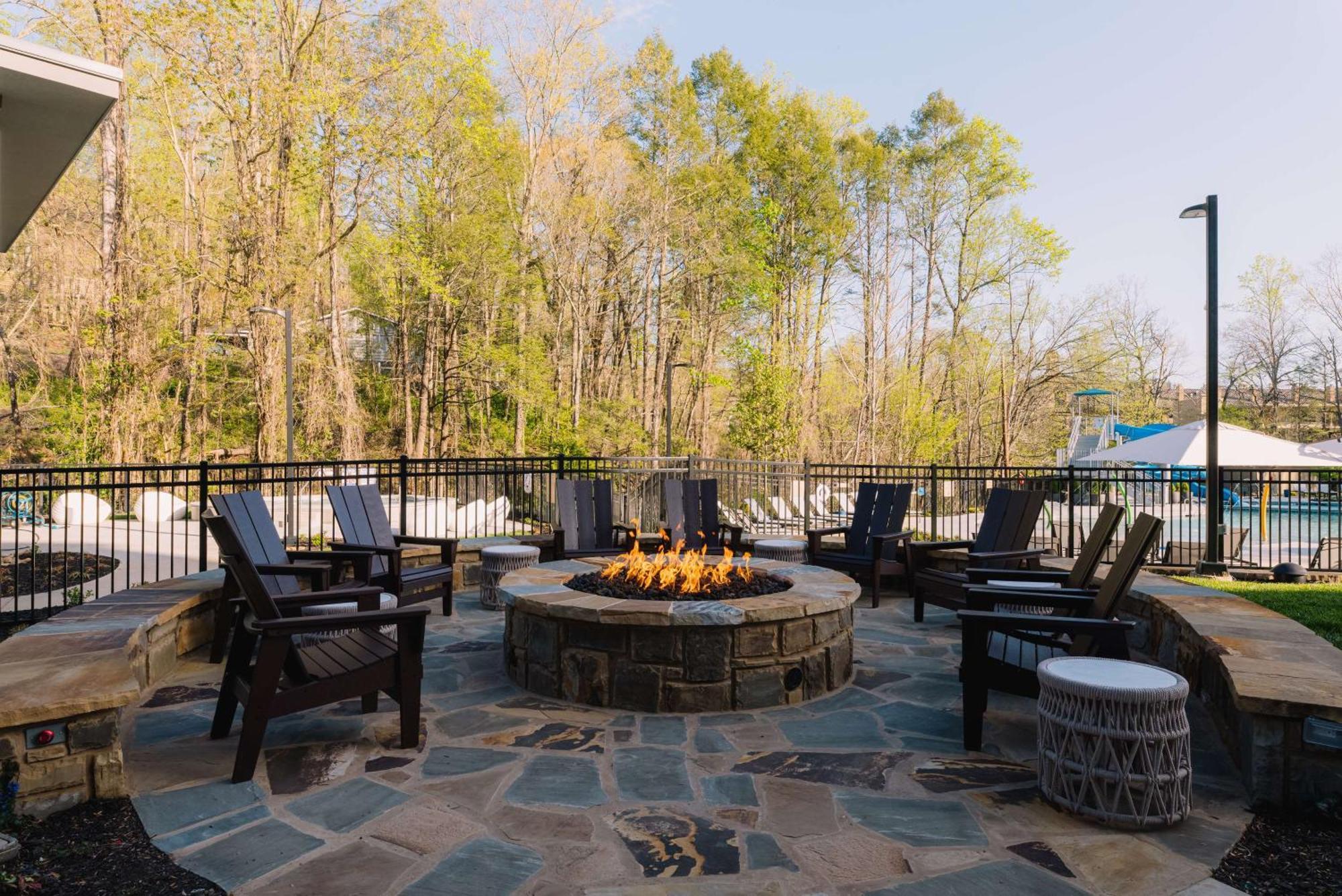 Embassy Suites By Hilton Gatlinburg Resort Esterno foto